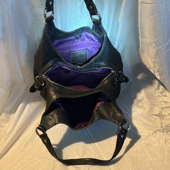 Coach leather bag - Picture 7 of 16